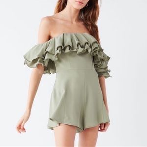 Anthropologie C/Meo collective off shoulder ruffle romper